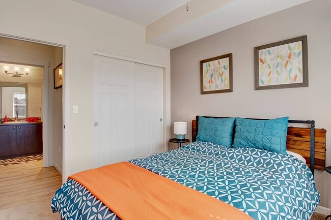 Element 170 Apartments in Beaverton, OR - Building Photo - Building Photo