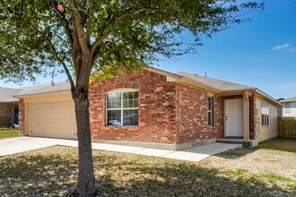 3654 Archer Blvd in New Braunfels, TX - Building Photo - Building Photo
