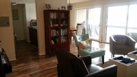 824 Cliffs Dr, Unit 203 photo'