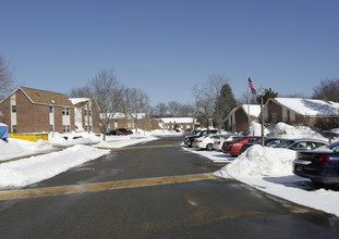 Great Meadow Village in Salisbury, MA - Building Photo - Building Photo