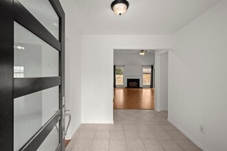 6 E Stony Bridge Cir in Spring, TX - Building Photo - Building Photo