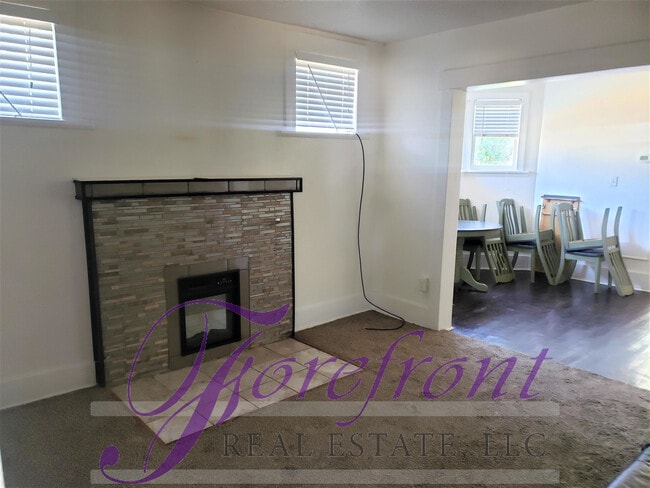 1305 S Oak St in Casper, WY - Building Photo - Building Photo