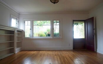 1529 N Commonwealth Ave, Unit 1529 in Los Angeles, CA - Building Photo - Building Photo