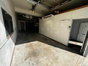 1179 Cuyamaca St in El Cajon, CA - Foto de edificio - Building Photo