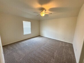 3511 Brookstone Dr, Unit 1510 in Sherman, TX - Building Photo - Building Photo