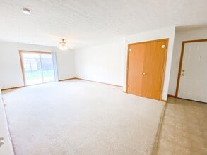 Anthrop Pointe in West Lafayette, IN - Building Photo - Building Photo