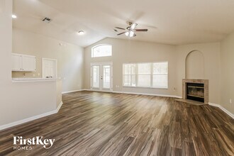 13071 Chets Creek Dr N in Jacksonville, FL - Building Photo - Building Photo