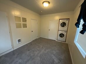 2304 N Fir St in La Grande, OR - Building Photo - Building Photo