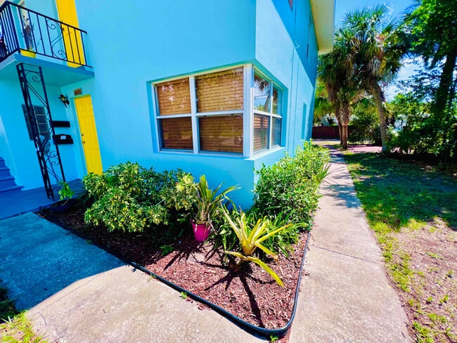 6624 5th Ave N in St. Petersburg, FL - Building Photo - Building Photo