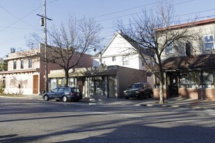 824-826 S Westnedge Ave in Kalamazoo, MI - Building Photo