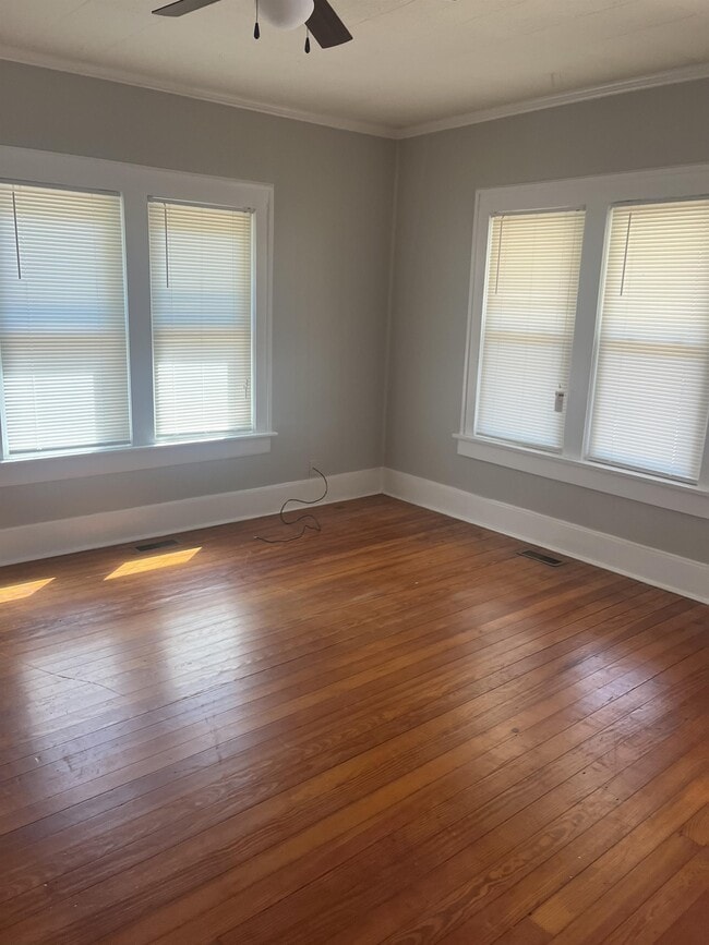 420 N Ash St in Guthrie, OK - Building Photo - Building Photo