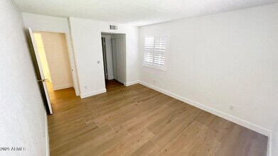 2938 N 61st Pl in Scottsdale, AZ - Building Photo - Building Photo