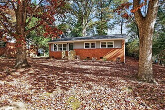 517 Cooper Rd in Raleigh, NC - Foto de edificio - Building Photo