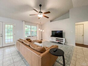 5117 Chinook Ave in Pensacola, FL - Building Photo - Building Photo