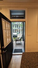 1707 N Crilly Ct in Chicago, IL - Foto de edificio - Building Photo