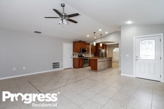 10225 Allenwood Dr in Riverview, FL - Building Photo - Building Photo