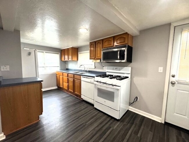 289 Howk St in Watertown, NY - Building Photo - Building Photo