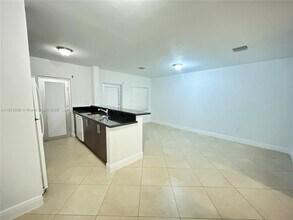 1034 Lenox Ave. in Miami Beach, FL - Building Photo - Building Photo