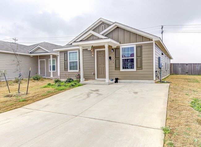 1145 Catfish Ln in Bastrop, TX - Building Photo - Building Photo