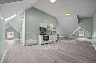 608 Montgomery St in Reidsville, NC - Building Photo - Building Photo