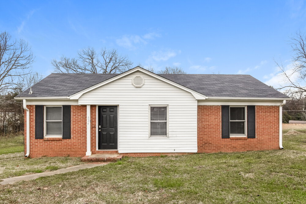 624 Sunlit Ln in Charlotte, NC - Building Photo