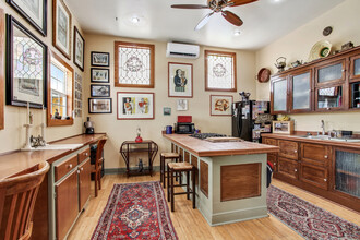 1469 Magazine St in New Orleans, LA - Building Photo - Interior Photo