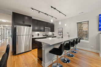 2006 W 21st St in Chicago, IL - Building Photo - Building Photo