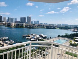 18071 Biscayne Blvd, Unit 703 in Aventura, FL - Building Photo