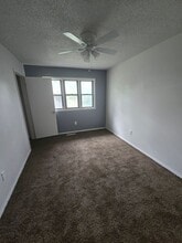 6624 SW Arborglade Ln in Topeka, KS - Building Photo - Building Photo