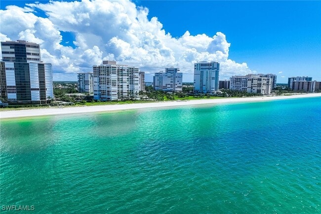 4401 Gulf Shore Blvd N in Naples, FL - Building Photo - Building Photo