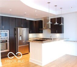 429 N Pennsylvania St in Indianapolis, IN - Building Photo - Building Photo