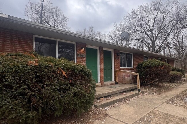 property at 1600-1604 Dewitt Dr