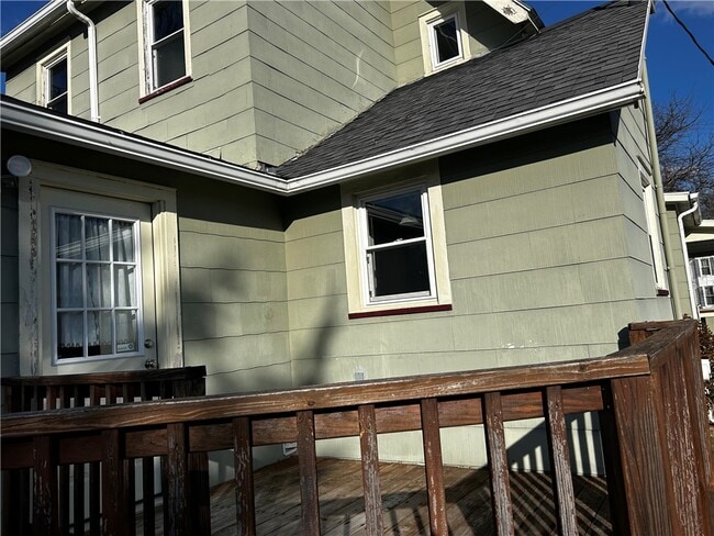 property at 409 Hoffman St