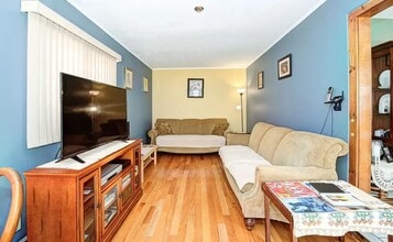 10 Birchwood Ter in Groveland, MA - Building Photo - Building Photo
