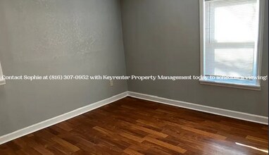 1 NE Frst Ave in Lee's Summit, MO - Building Photo - Building Photo