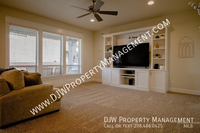 13990 W Milford Dr in Boise, ID - Building Photo - Building Photo