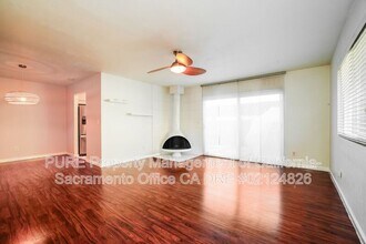 2153 Cottage Way in Sacramento, CA - Building Photo - Building Photo