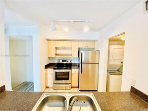 4200 San Marino Blvd in West Palm Beach, FL - Building Photo - Building Photo