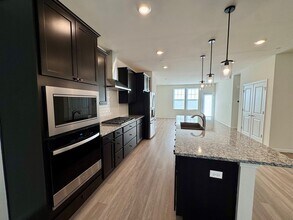 155 Yorktown Ct in Libertyville, IL - Building Photo - Building Photo