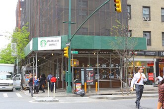305 West 52 Condominium in New York, NY - Foto de edificio - Building Photo