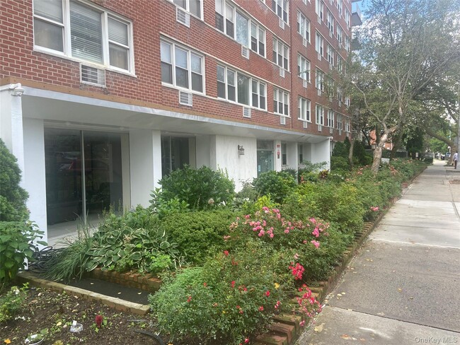 property at 172-70 Highland Ave