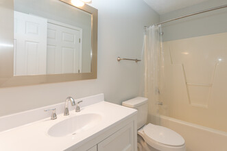 Riverview Apartments in Wilmington, NC - Building Photo - Interior Photo