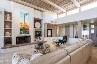 11166 E Prospect Point Dr in Scottsdale, AZ - Foto de edificio - Building Photo
