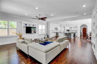 54 Clifford in Irvine, CA - Building Photo - Building Photo