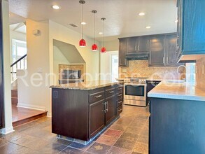 14474 Rutledge Square in San Diego, CA - Building Photo - Building Photo