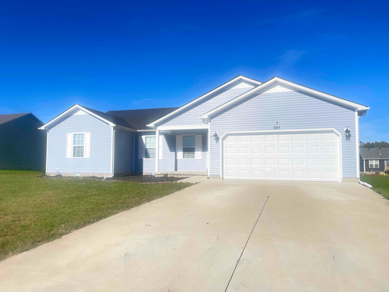 485 Labrador Dr in Bowling Green, KY - Building Photo