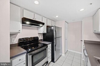 14037 Vista Dr-Unit -171C in Laurel, MD - Building Photo - Building Photo
