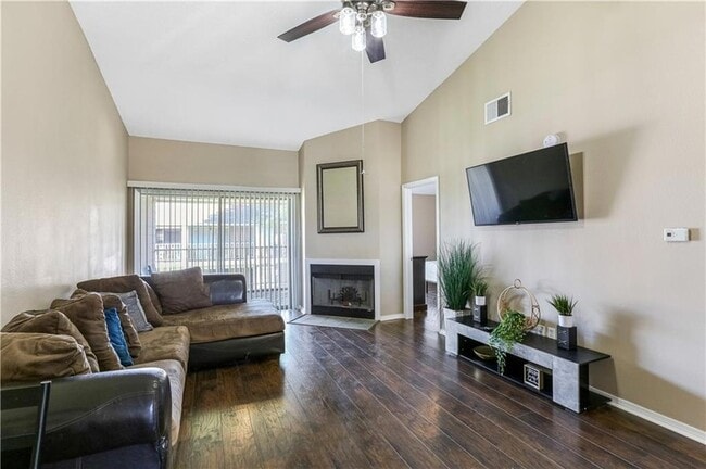 701 Fairfax Dr, Unit 199 in Terrytown, LA - Building Photo - Building Photo