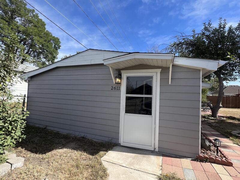 2611 Dillon Ave in Cheyenne, WY - Building Photo