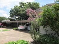 4719 Oakshire Dr, Unit 6 photo'